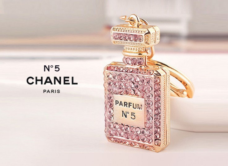 آویز کلید کریستالی طرح Channel