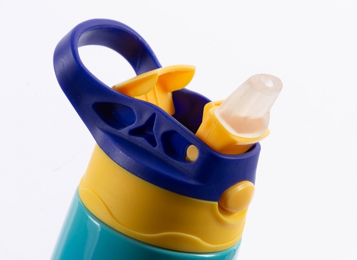 فلاسک نی‌دار کودک