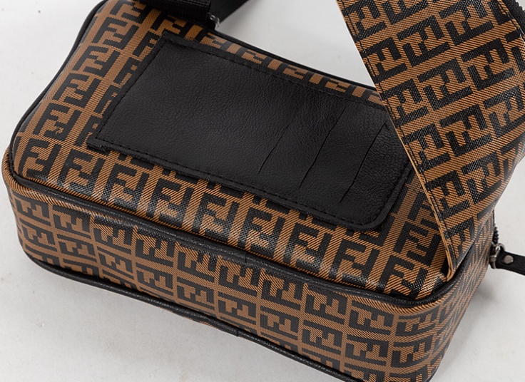 کیف کمری جلو زیپ دار