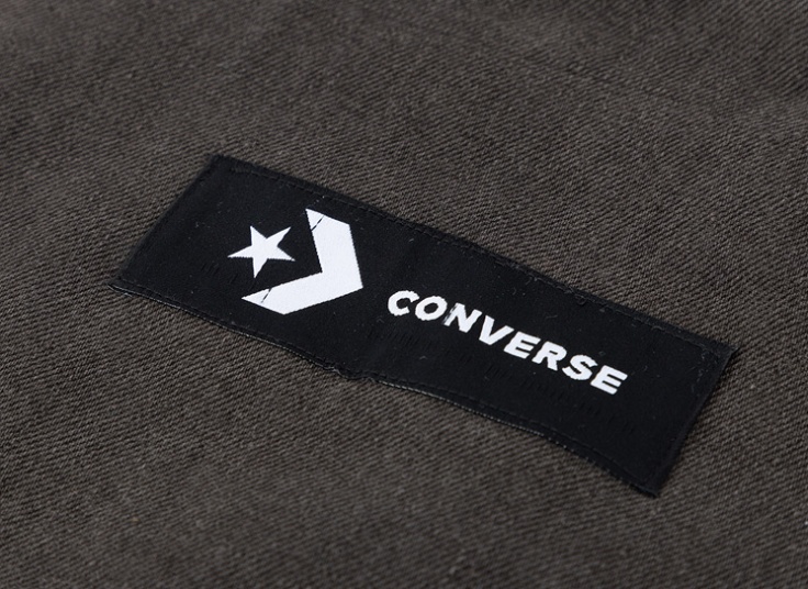 تت بگ جین طرح Converse