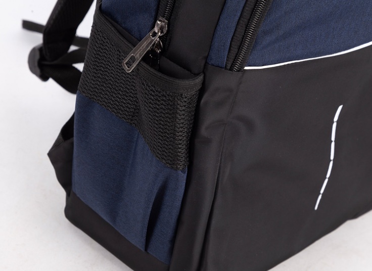 کوله پشتی Benetton