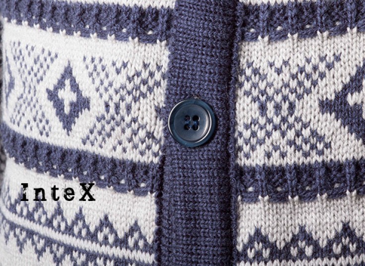 ژاکت طرح گلیم Intex