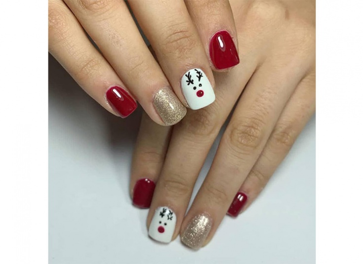 خدمات ناخن صورتگر ماه