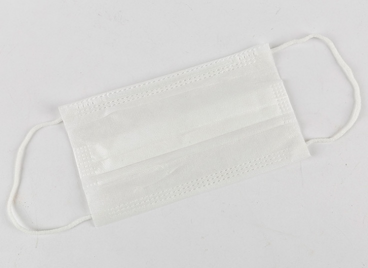 ماسک یکبار مصرف سه لایه