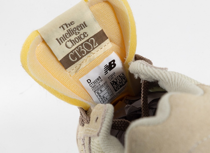 کتانی زنانه New Balance مدل CT302