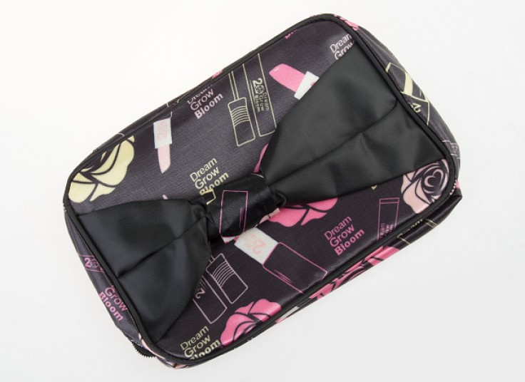 کیف لوازم آرایش مسافرتی