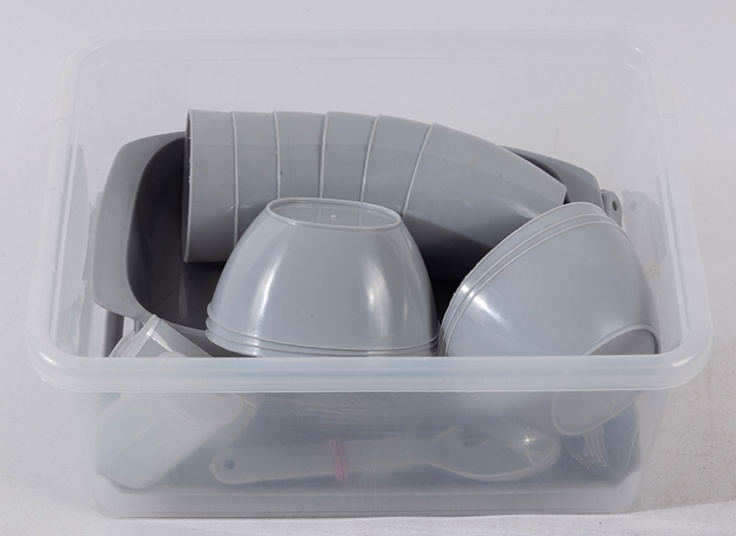 سرویس 42 پارچه مسافرتی Tak Plastik