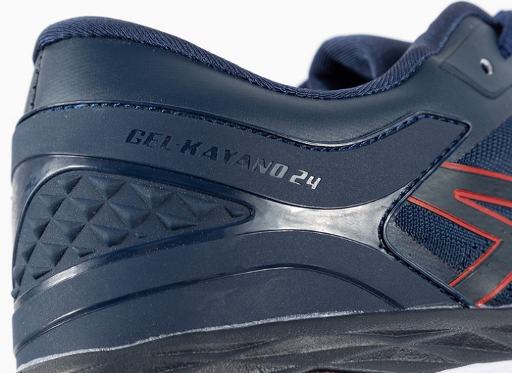 کتانی مردانه asics مدل 5890