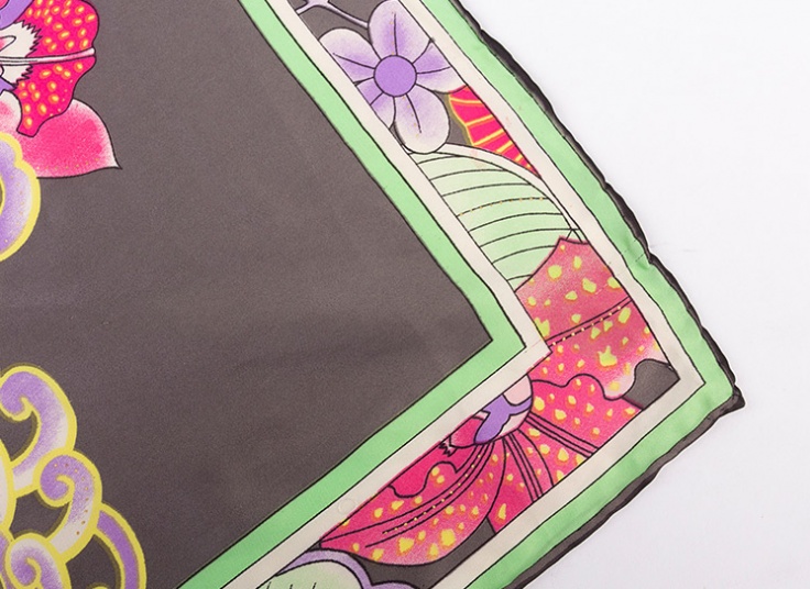 انواع روسری طرحدار زنانه