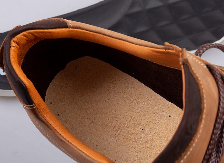 کفش چرم طبیعی مردانه Clarks