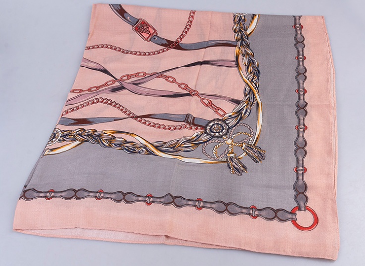 روسری طرح HERMES