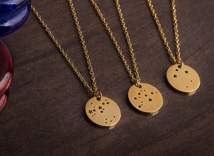 گردنبند صور فلکی ماه تولد