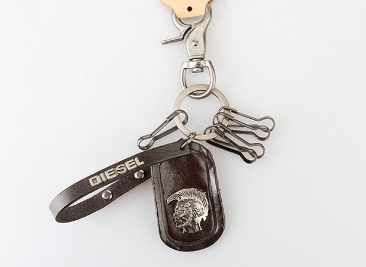 آویز و جا کلیدی طرح Diesel