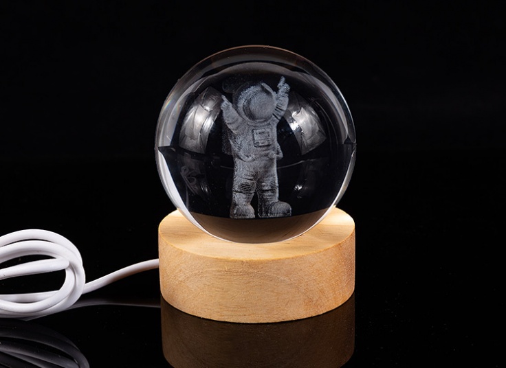 چراغ خواب مدل گوی کریستالی LED دار