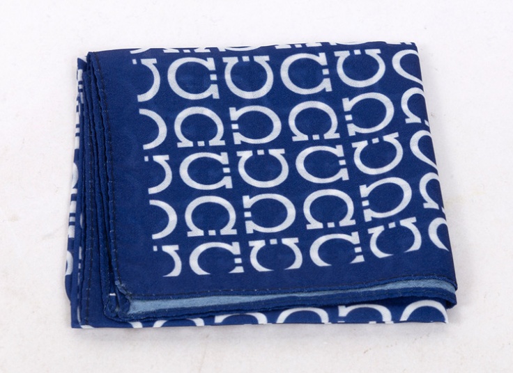 دستمال سر طرحدار