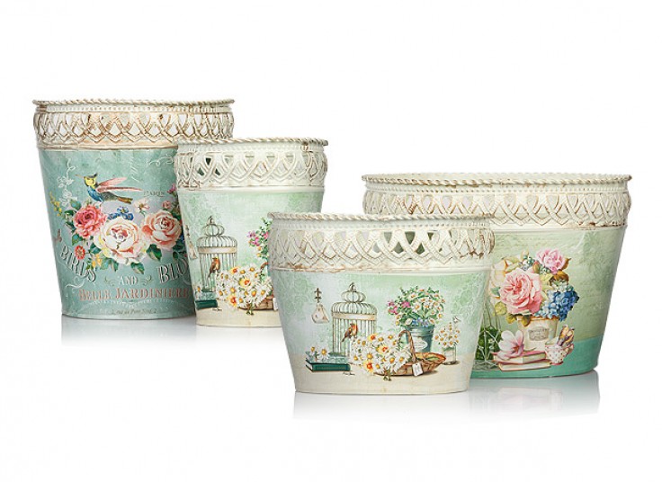 گلدان فلزی طرحدار