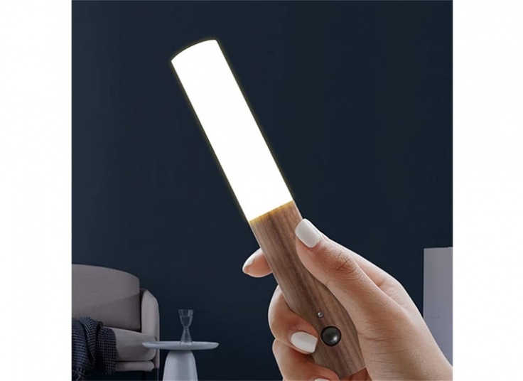 چراغ دیواری هوشمند طرح چوبی