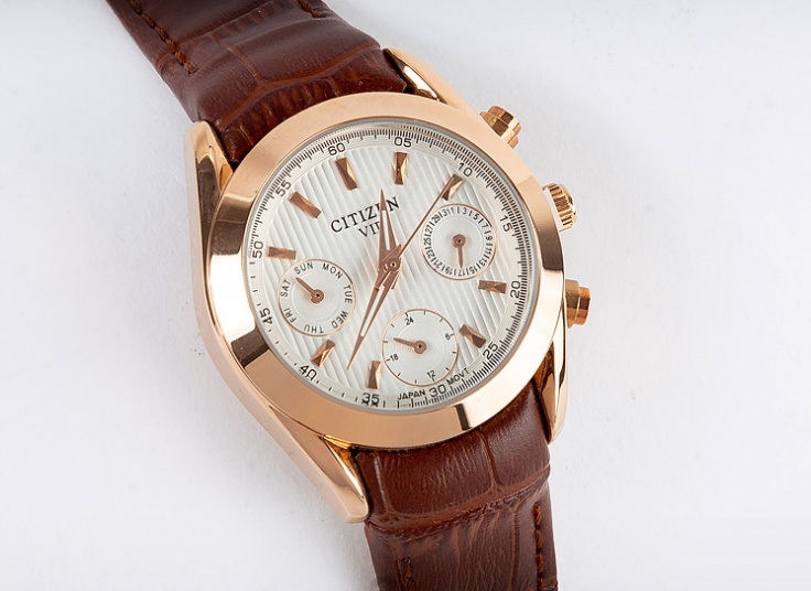 ساعت مچی مردانه و زنانه Citizen مدل1526