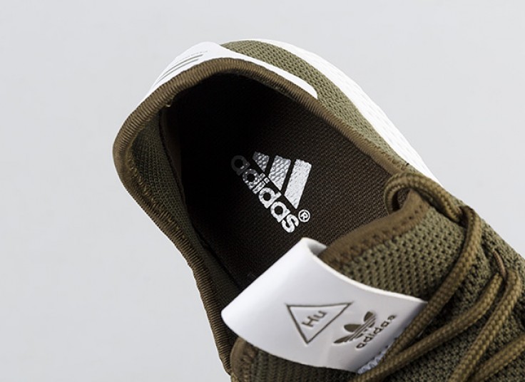 کفش ورزشی زنانه Adidas