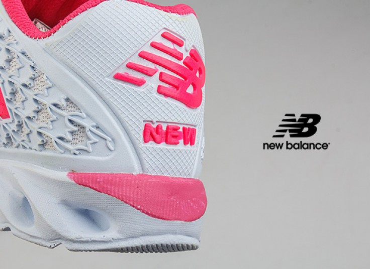 کفش ورزشی زنانه New Balance