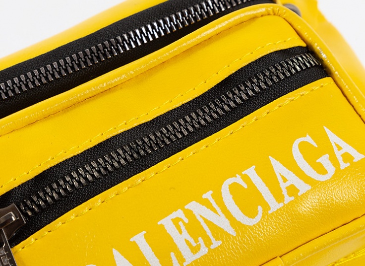 کیف کمری BALENCIAGA