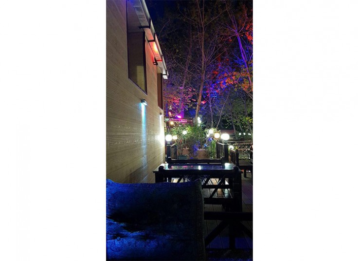 قلیان باغچه رستوران کنعان