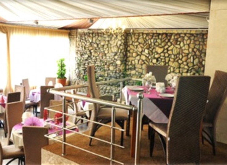 رستوران پنج ستاره آنتراک