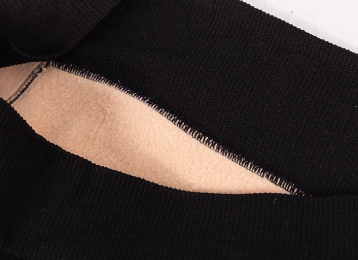 جوراب شلواری مدل سه بعدی