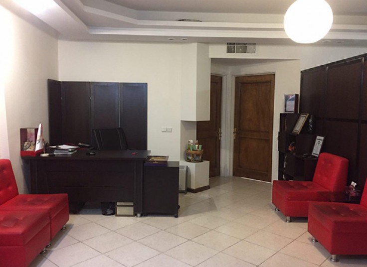 جوانسازی صورت و رفع غبغب با RF در کلینیک  آلفا