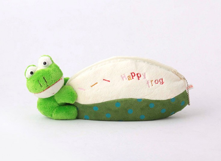 جامدادی عروسکی