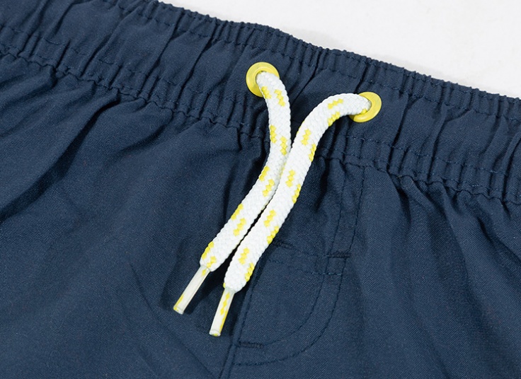 شلوارک ورزشی بچگانه