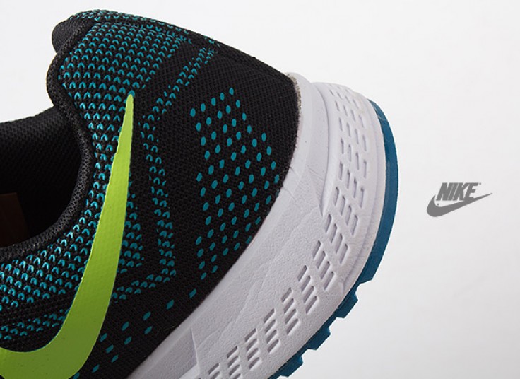 کفش ورزشی زنانه NIKE