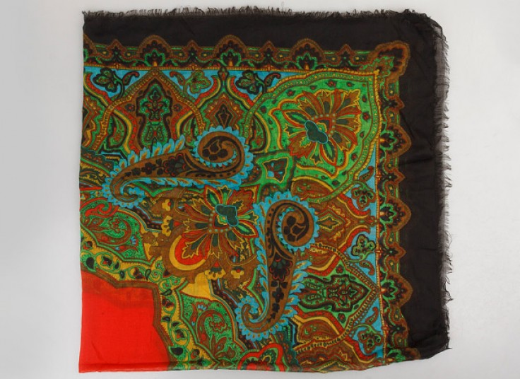 روسری قواره دار Glosbe