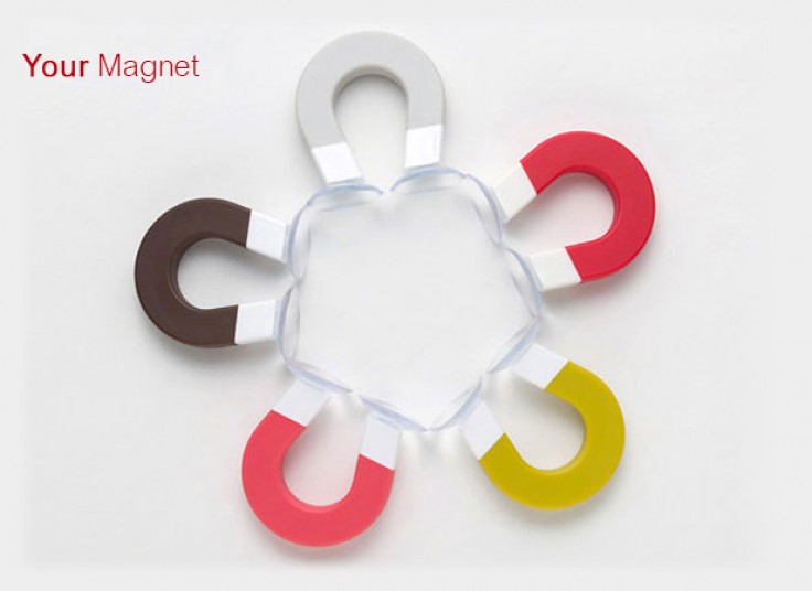 دو مدل استند نگهدارنده موبایل