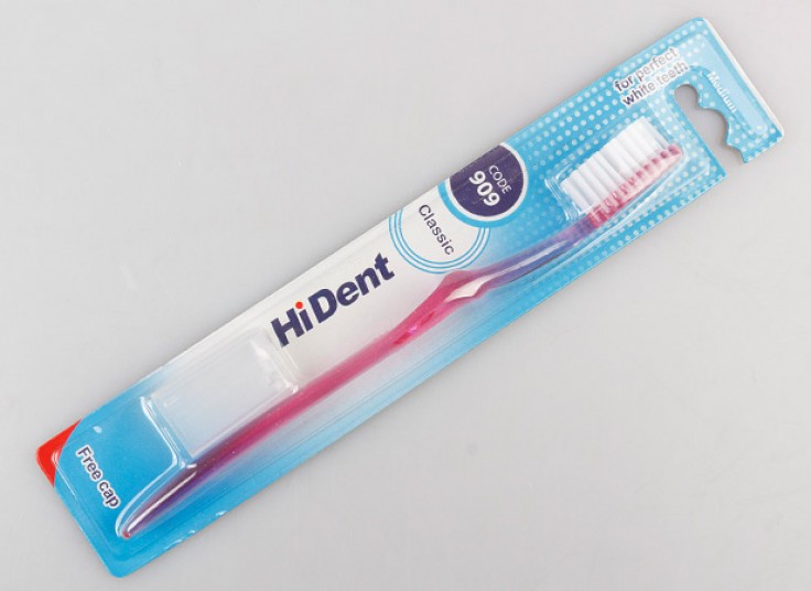 مسواک HiDent
