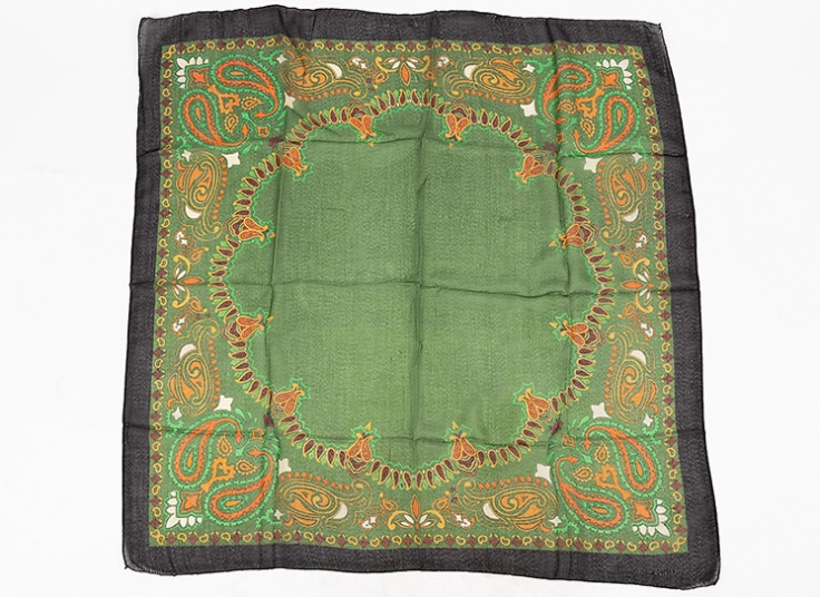 روسری سنتی زنانه