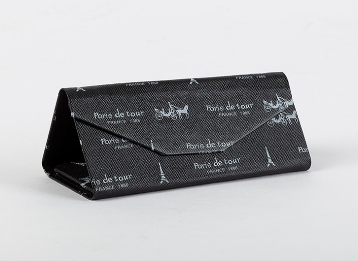 کیف عینک مثلثی مدل تاشو