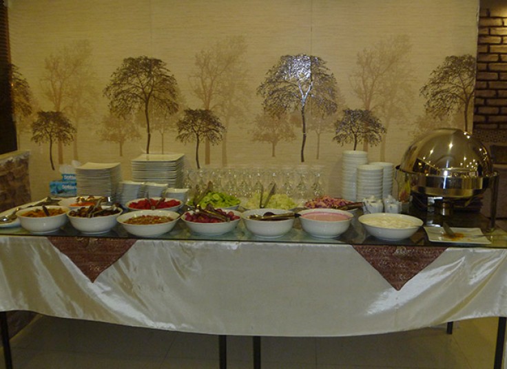 منوی باز رستوران حافظ