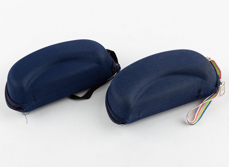 کیف عینک بند دار