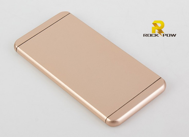پاور بانک طرح آیفون ROCK POWER