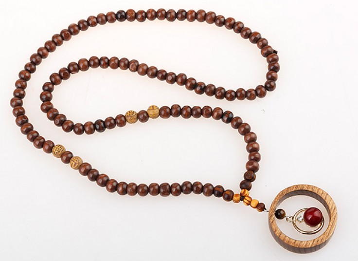 گردنبند مهره چوبی