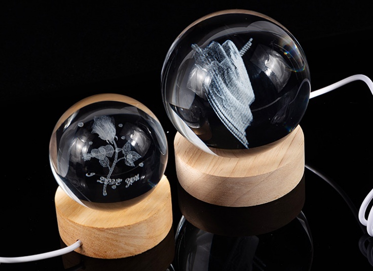 چراغ خواب مدل گوی کریستالی LED دار