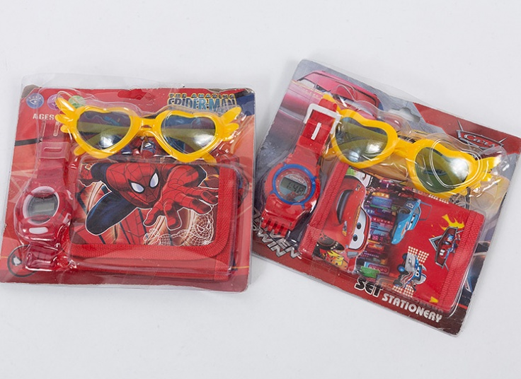 ست بچگانه ساعت و عینک و کیف