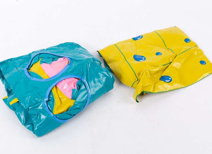 شناور بادی شورتی سایه‌بان‌دار