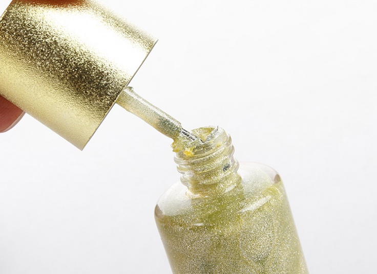 لاک ناخن Huda Beauty