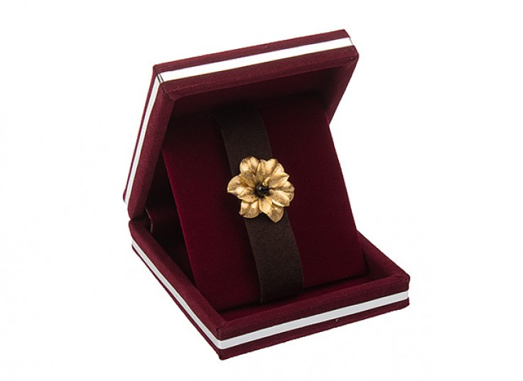 دستبند گل طلا