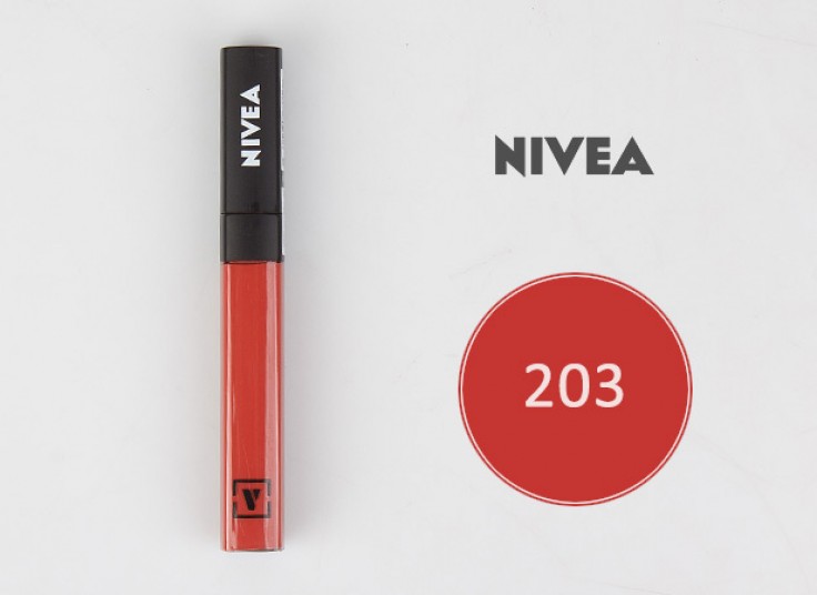 رژلب مایع NIVEA