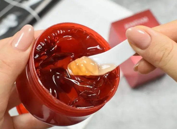 ماسک شب عصاره انگور قرمز JOMTAM