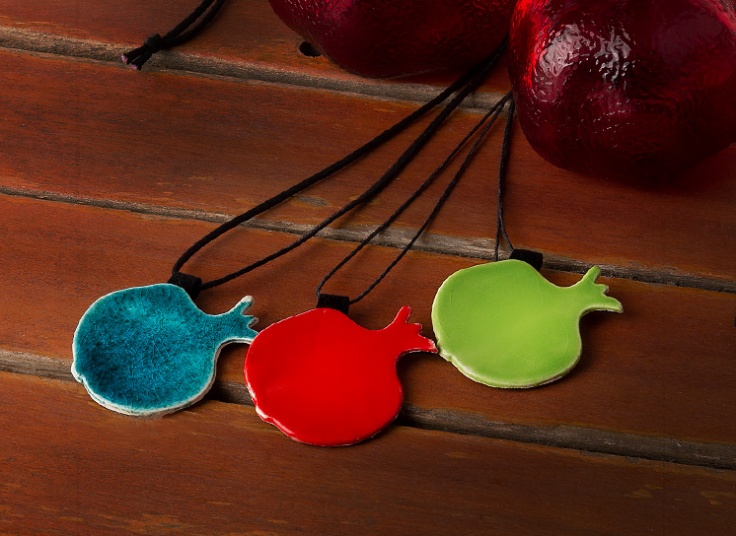 گردنبند انار سفالی