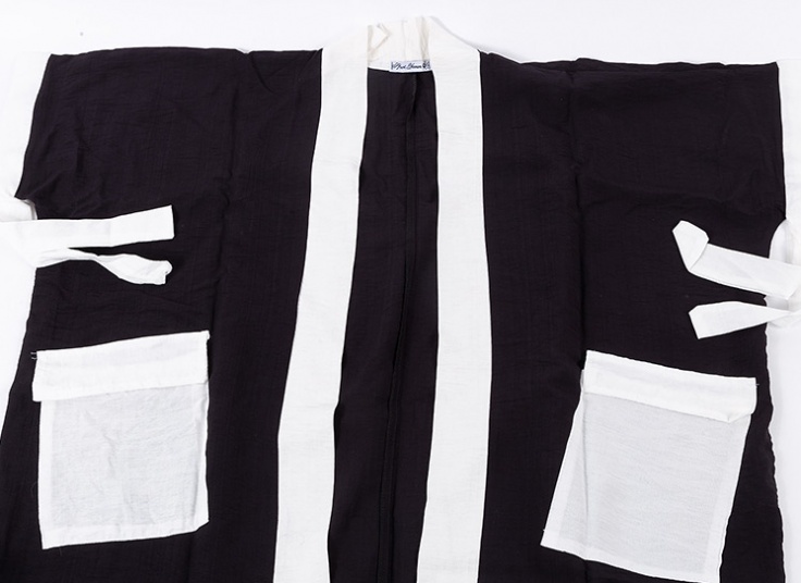 مانتو جلوباز زنانه 